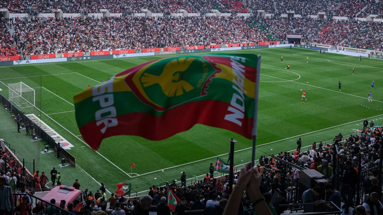 Amedspor Süper Lig'de
